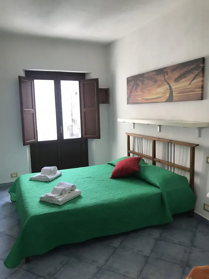 Cortiletto Calvano تراباني 0*,  إيطاليا